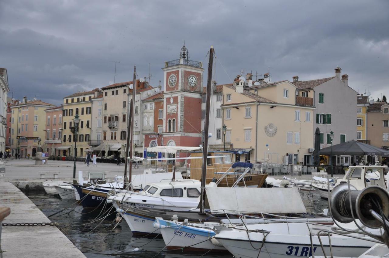 Apartment Lino - City Center Rovinj Exterior photo
